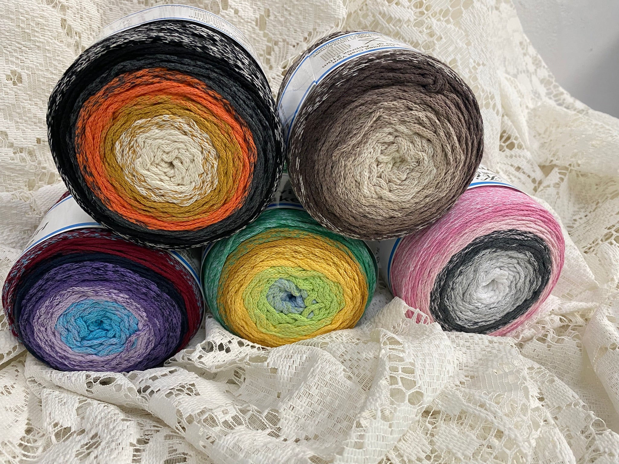 Kindt Dynamo Swirl Cotton Cakes