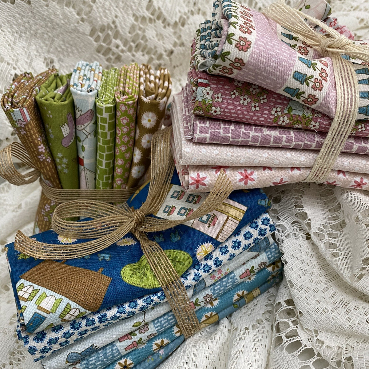 Birdhouse - Out and About Accessories